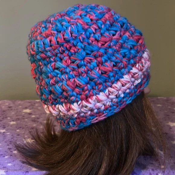 Multicolor Crochet Flower Beanie medium acrylic yarn new - Picture 4 of 7